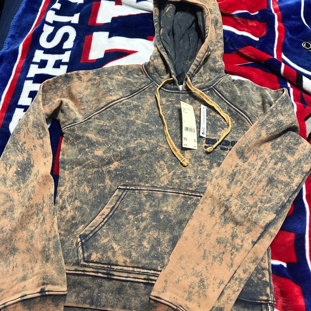Urban Outfitters Navy and Tan Hoodie NWT